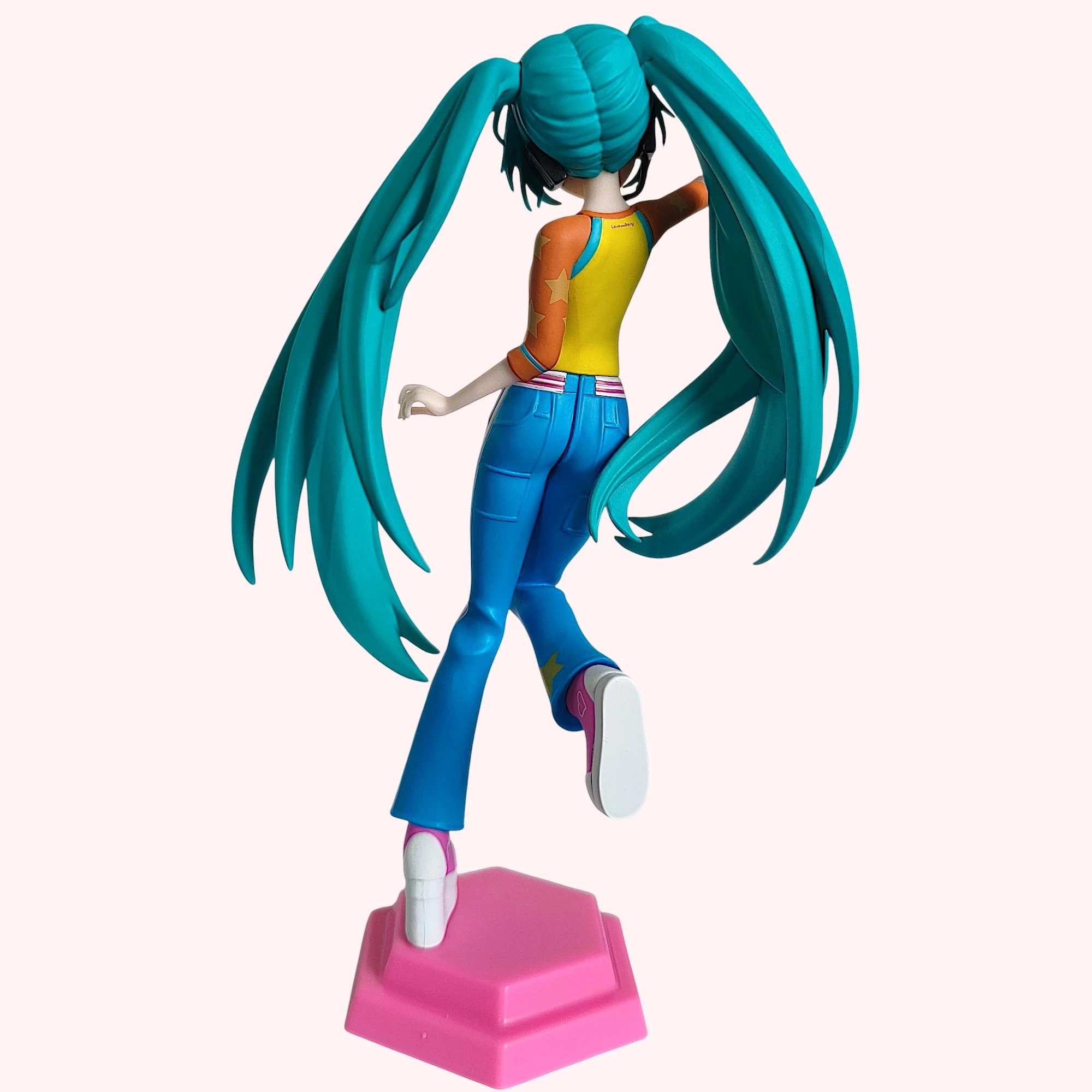 Figura Hatsune Miku x Love and Berry – Versión de Vestido de Amor – Colección de Escritorio x Decoración – SEGA – photo 4